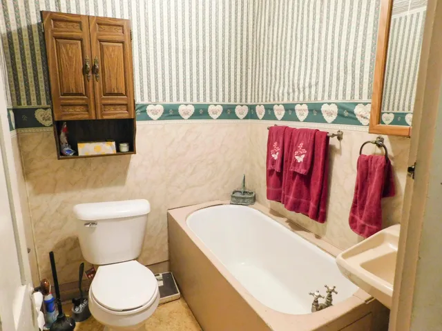 $119,900 | 73 Spring Street, Dexter, ME 04930