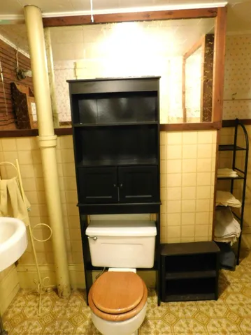 $119,900 | 73 Spring Street, Dexter, ME 04930