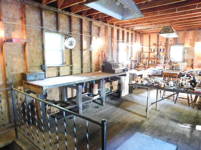 $119,900 | 73 Spring Street, Dexter, ME 04930