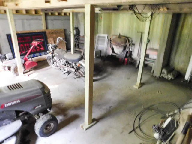 $119,900 | 73 Spring Street, Dexter, ME 04930