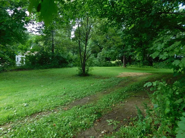 $119,900 | 73 Spring Street, Dexter, ME 04930