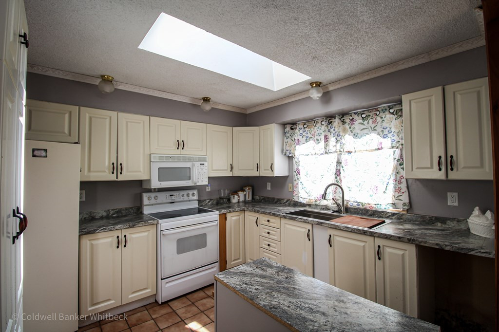 125 Turner Road Morrisonville, NY 12962 - Photo 4 of 27 Gallery Image 4