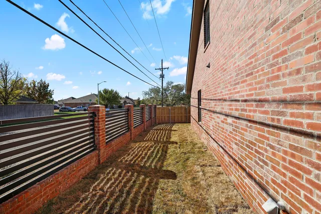 $2,495 | 7628 Woodford Avenue, Amarillo, TX 79118