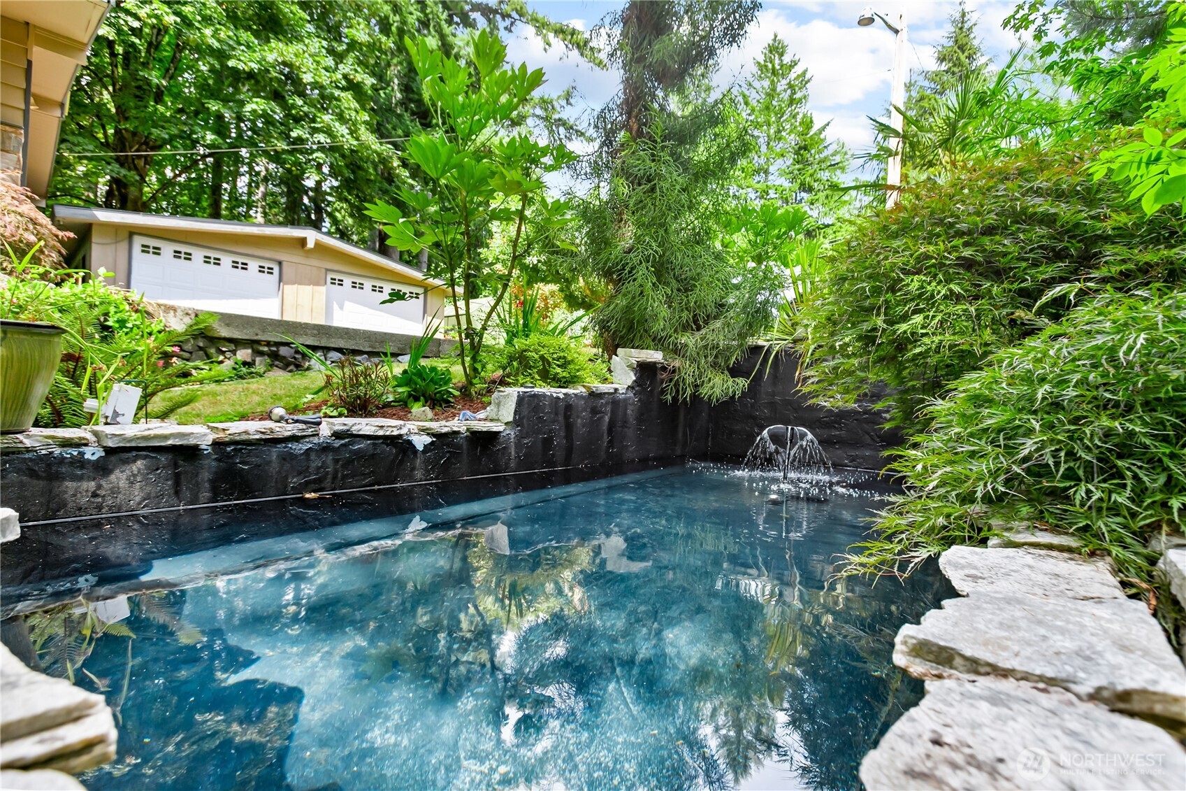 4270 Long Lake Road Southeast Port Orchard, WA 98366 - Photo 3 of 40 Gallery Image 3