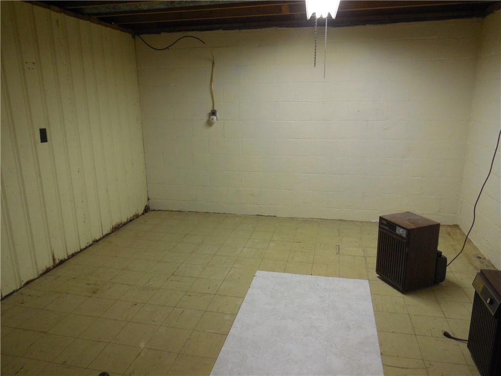 155 Barclay Hill Road Beaver, PA 15009 - Photo 22 of 22 a view of a terrace