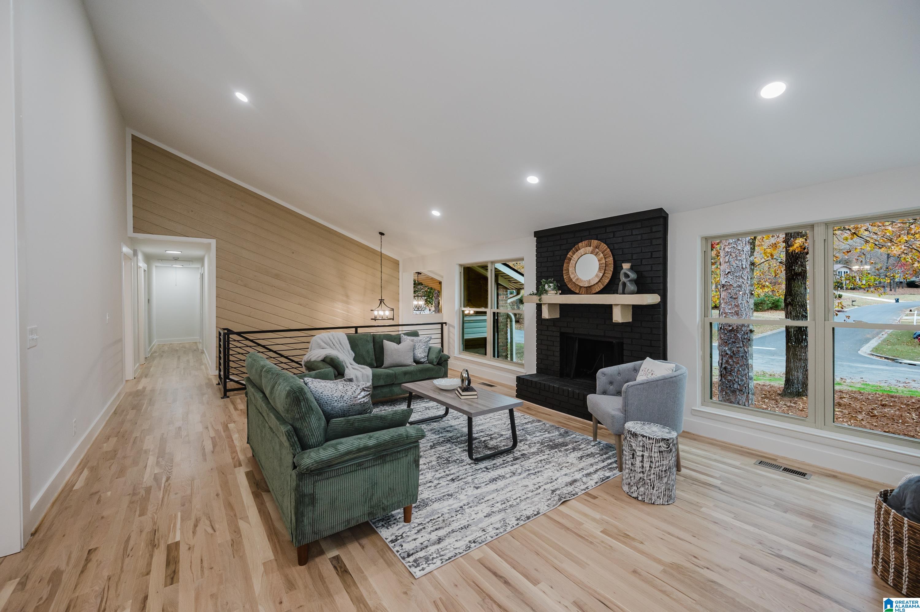 1849 Hamilton Road Pelham, AL 35124 - Photo 8 of 51