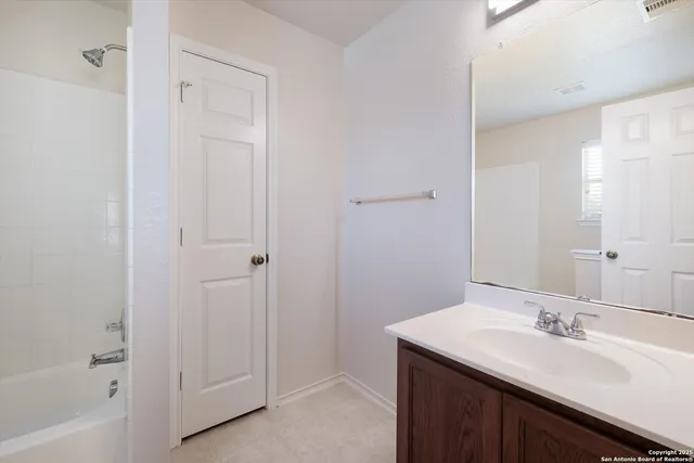 $1,675 | 11022 Armor Arch, San Antonio, TX 78254