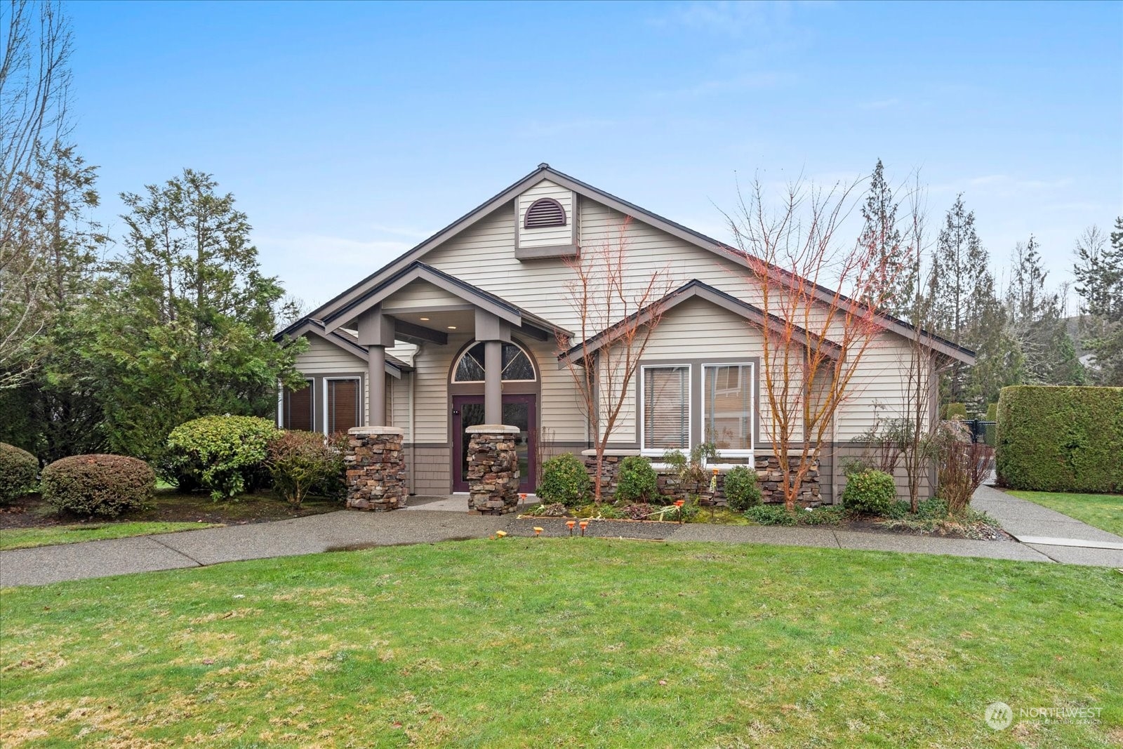 17757 134th Lane Southeast Renton, WA 98058 - Photo 34 of 38 a front view of a house with garden