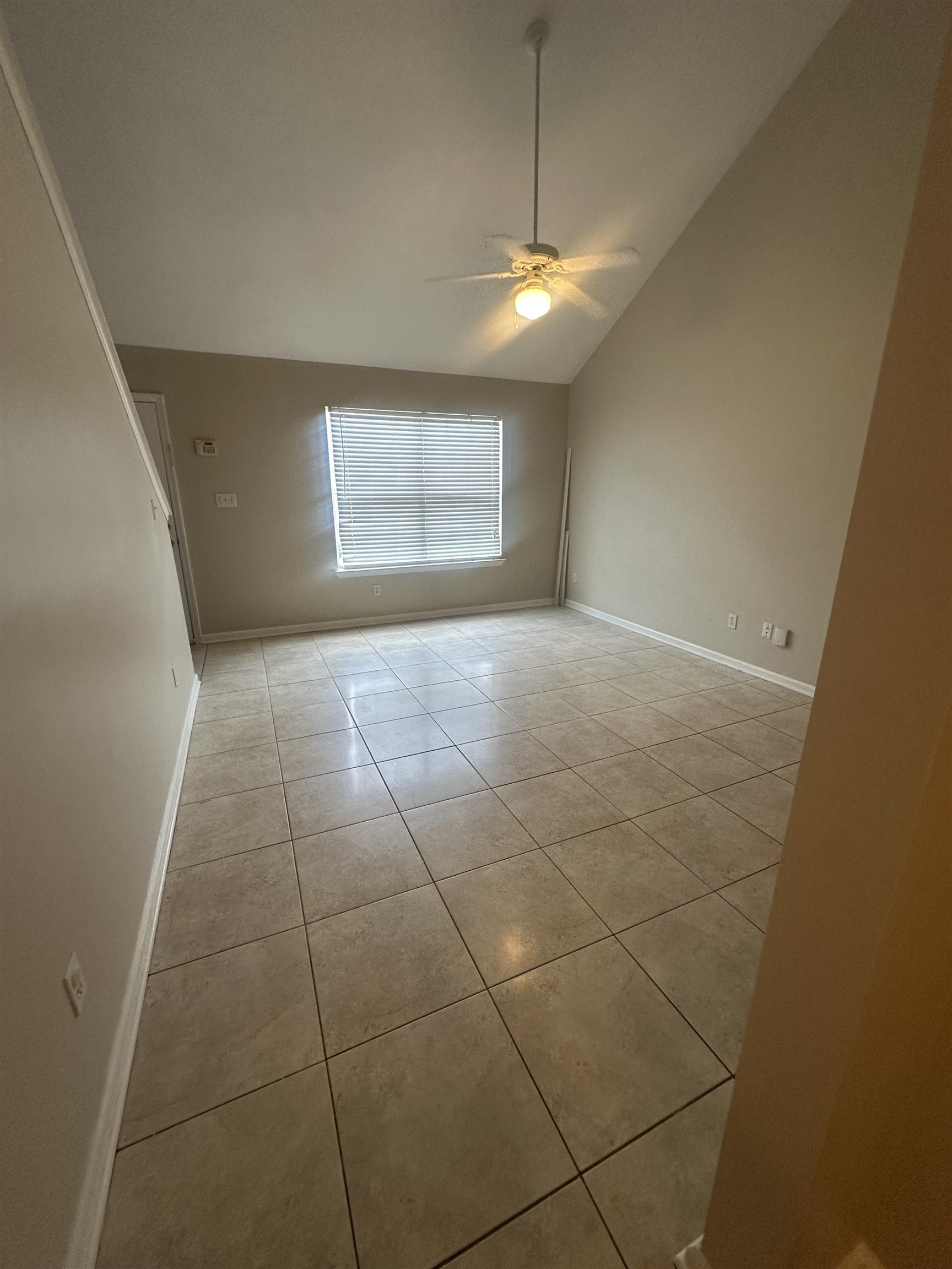 2525 Hartsfield Road, Unit 21 Tallahassee, FL 32303 - Photo 2 of 23