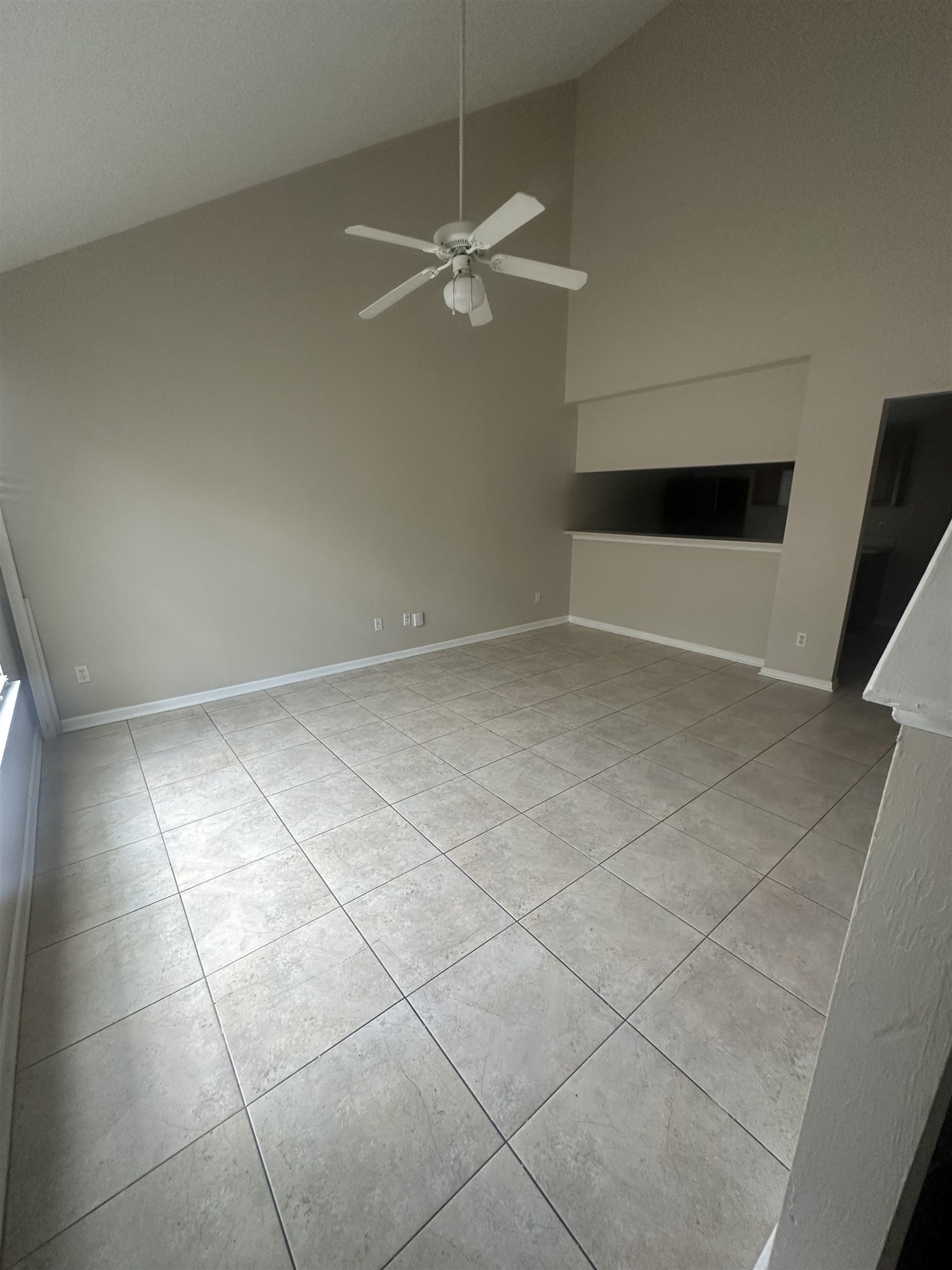 2525 Hartsfield Road, Unit 21 Tallahassee, FL 32303 - Photo 4 of 23