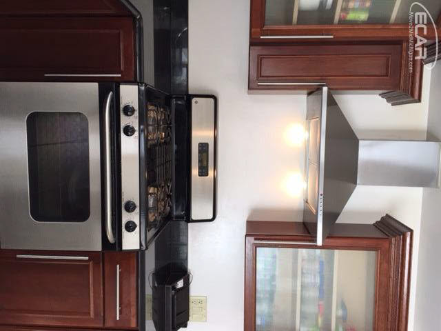 1156 Heatherwoode Road Flint, MI 48532 - Photo 7 of 30
