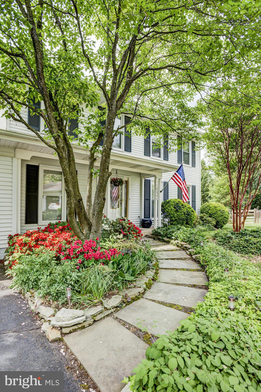 12545 Browns Ferry Road Herndon, VA 20170 - Photo 2 of 28 Front Porch