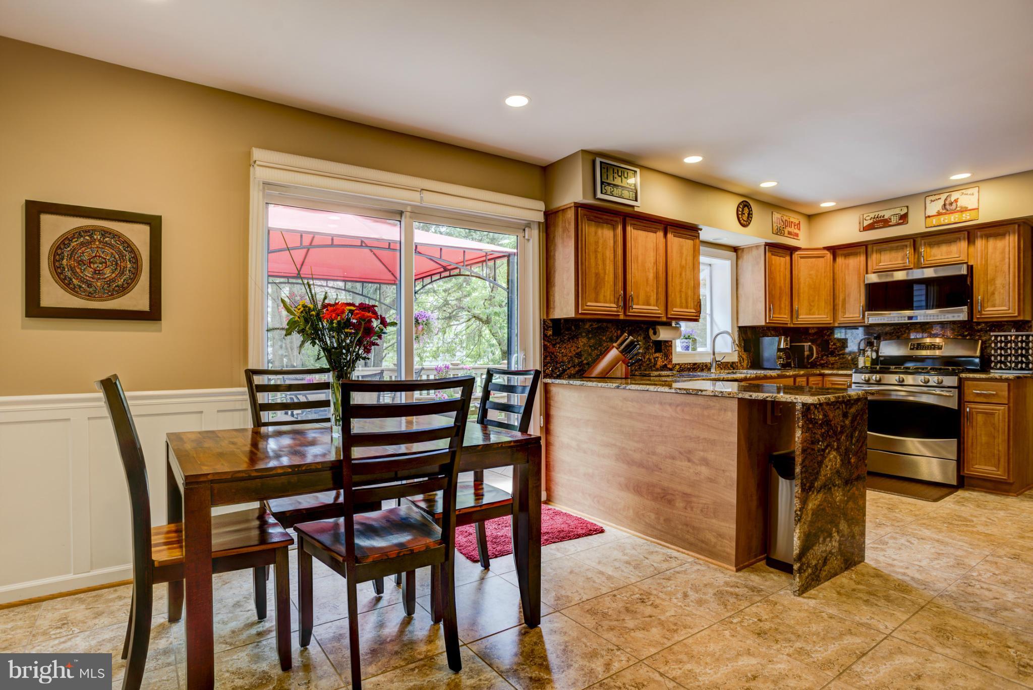 12545 Browns Ferry Road Herndon, VA 20170 - Photo 16 of 28 Kitchen and Breakfast Nook