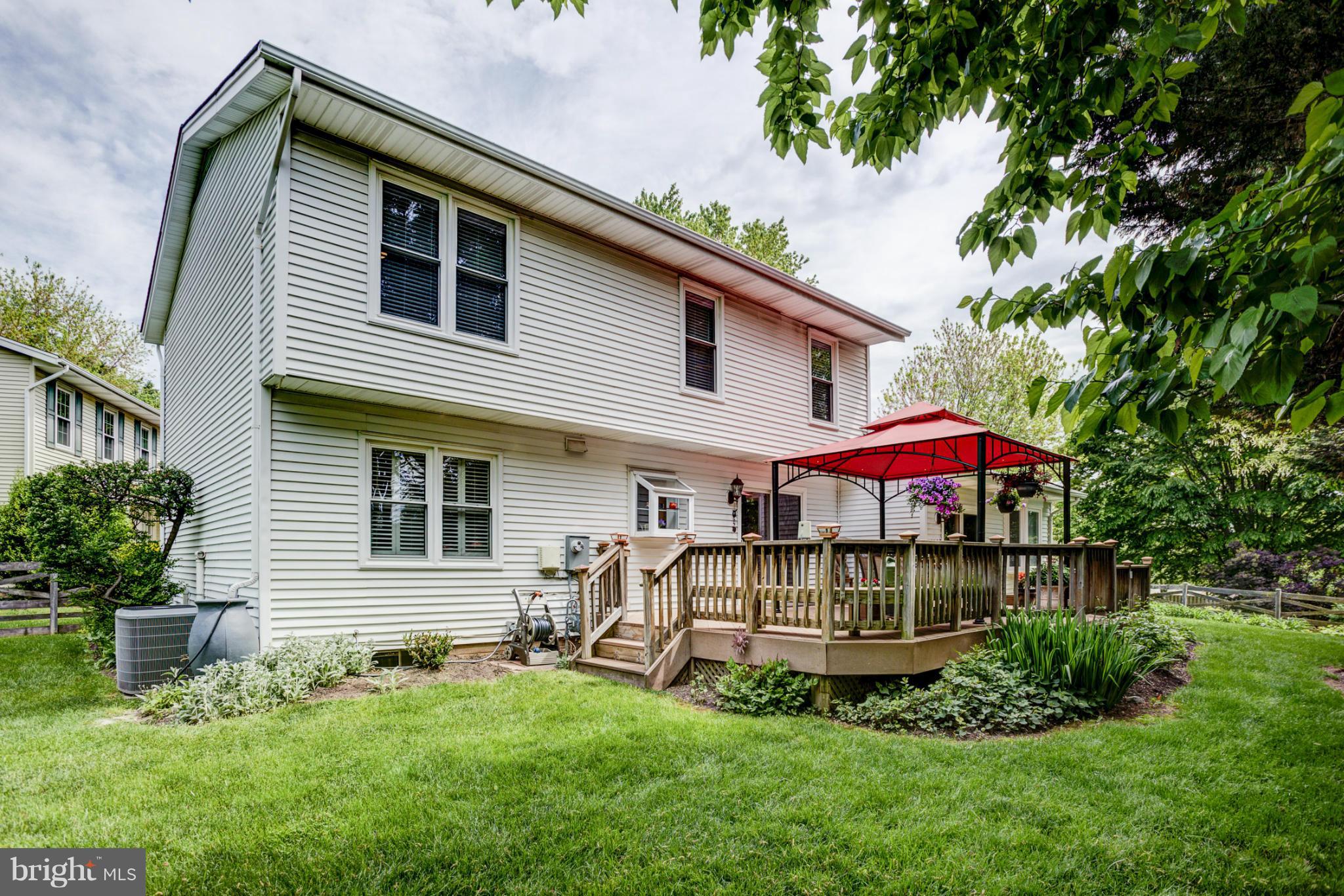 12545 Browns Ferry Road Herndon, VA 20170 - Photo 4 of 28 Exterior Rear
