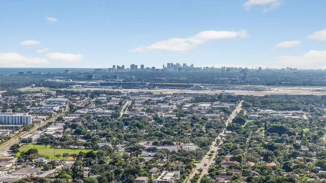 $2,500,000 | 314 Southwest 12th Court, Fort Lauderdale, FL 33315