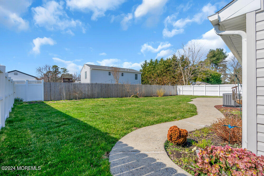 11 Starlight Road Howell, NJ 07731 - Photo 49 of 60 049_dsc09749
