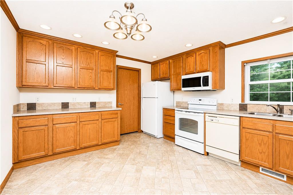 1301 Shenango Road Darlington, PA 16115 - Photo 10 of 30 Gallery Image 10