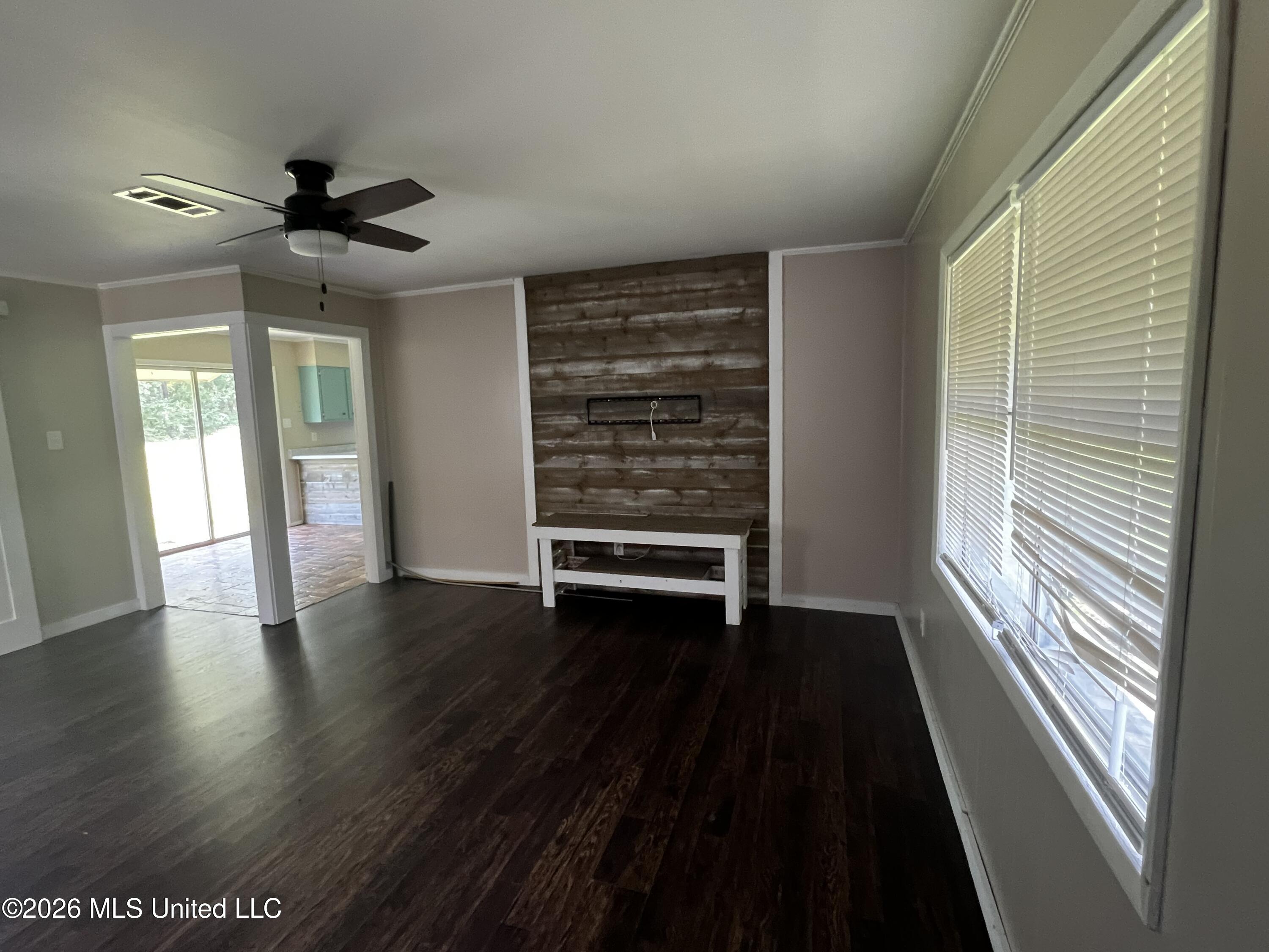 6301 Cleo Drive Moss Point, MS 39562 - Photo 19 of 42 IMG_2802