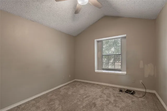 $1,295 | 1228 Ave O, Unit B, Huntsville, TX 77340