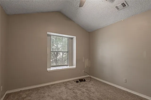 $1,295 | 1228 Ave O, Unit B, Huntsville, TX 77340