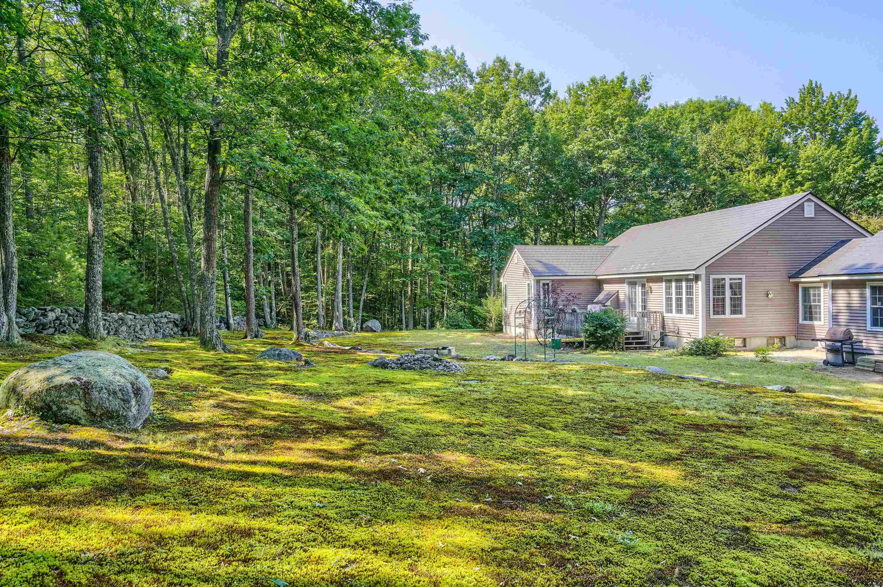 932 River Road Weare, NH 03281 - Photo 36 of 39 Gallery Image 36