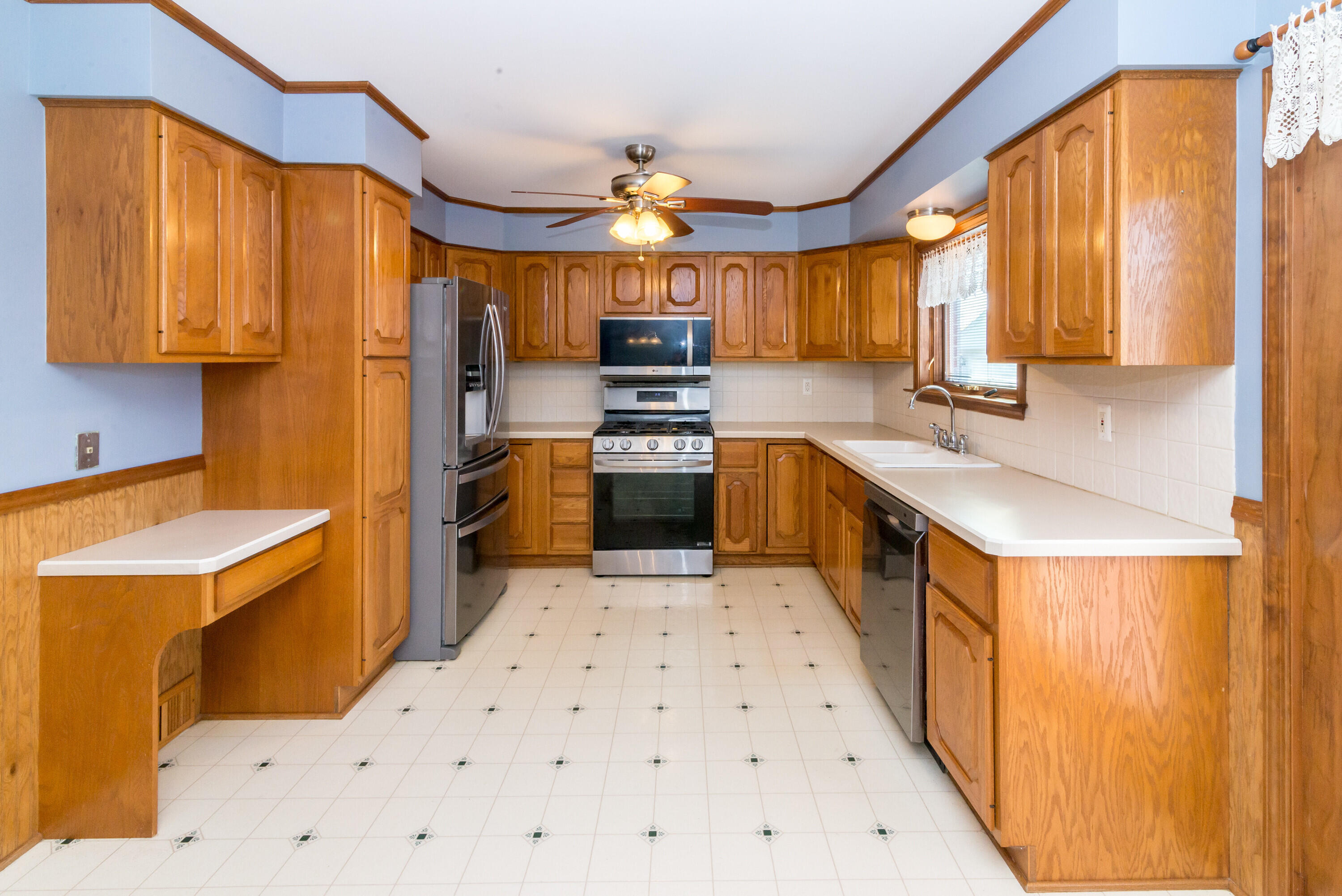 7847 North Henry Ruff Road Westland, MI 48185 - Photo 8 of 23 00__8