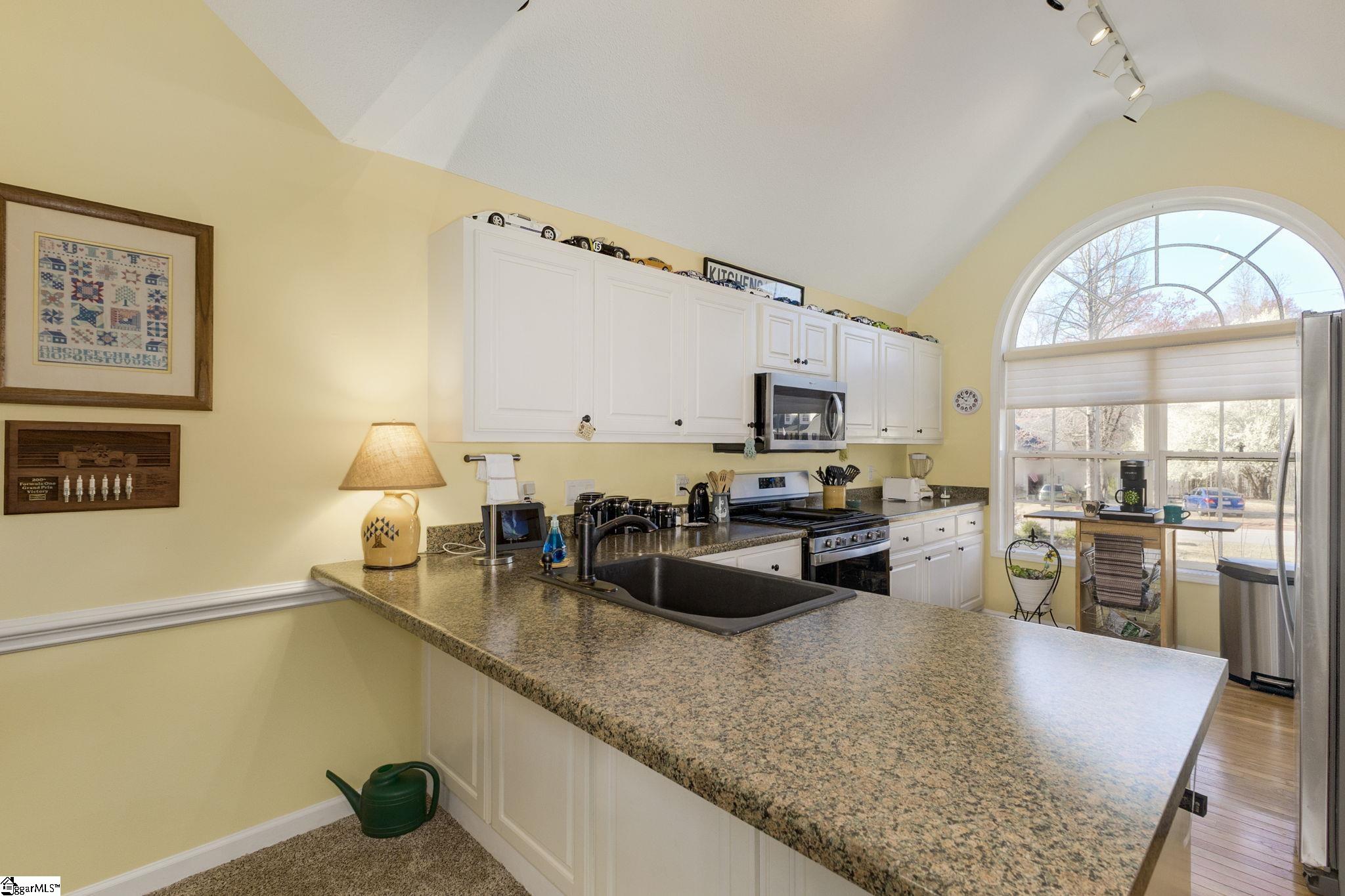 116 Ossie Hayes Road Pickens, SC 29671 - Photo 14 of 47