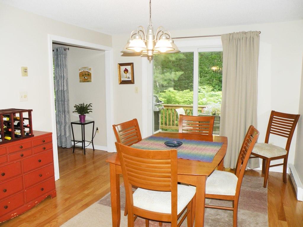 3 Fieldstone Court, Unit 3 Portland, ME 04103 - Photo 8 of 39 Dining Room