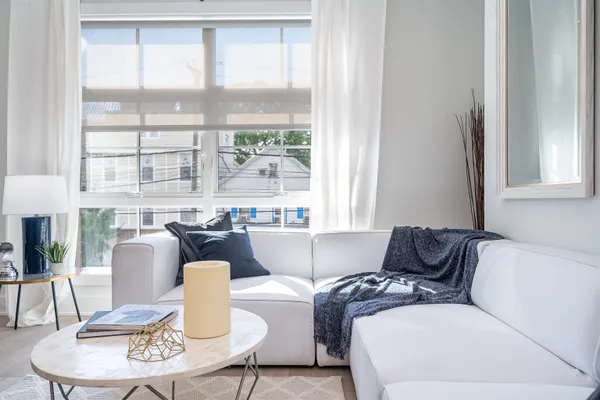 $3,810 | 418 Palisade Avenue, Unit 411, Jersey City, NJ 07307