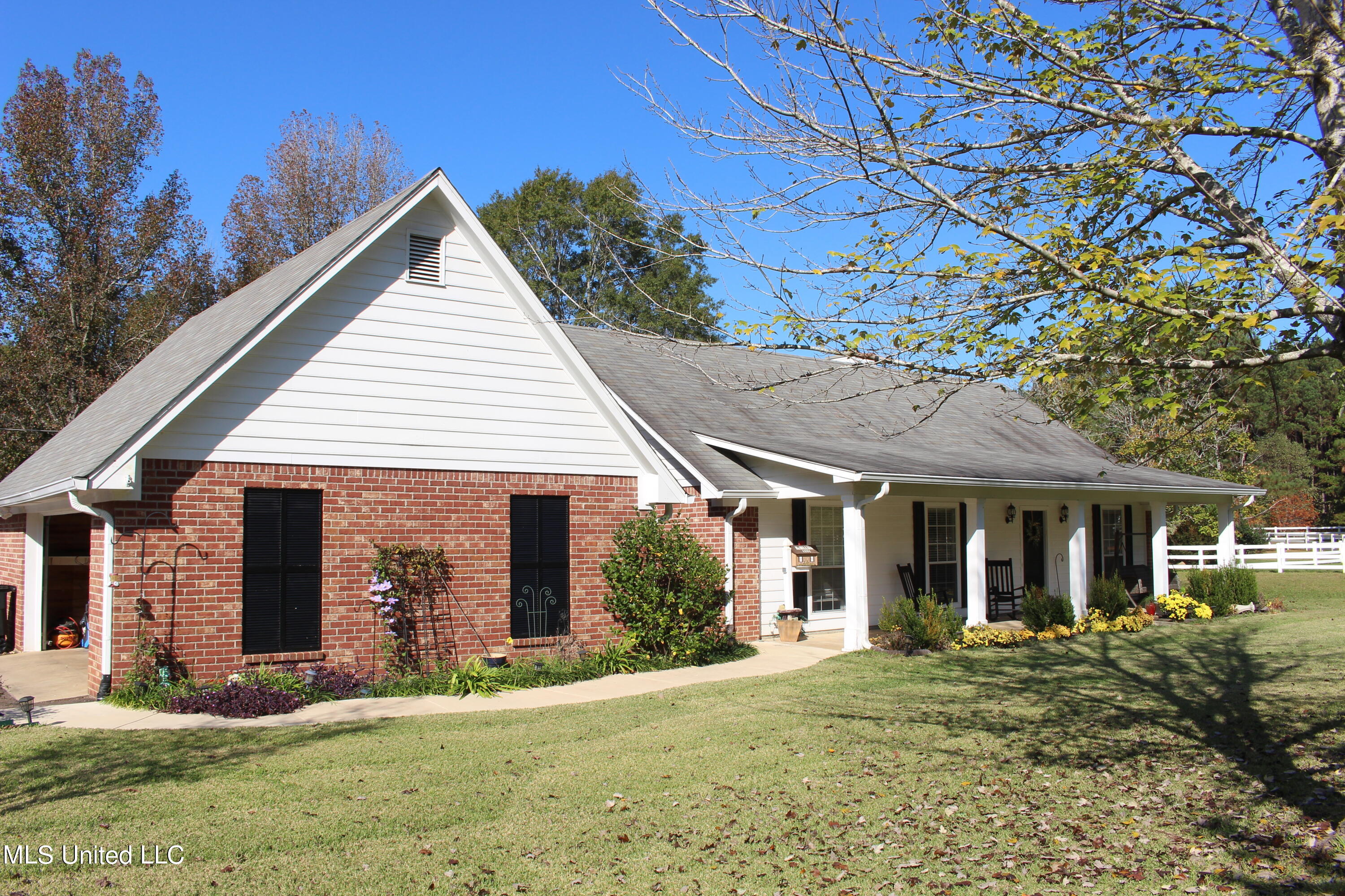 2230 Star Road Florence, MS 39073 - Photo 6 of 19 IMG_7499