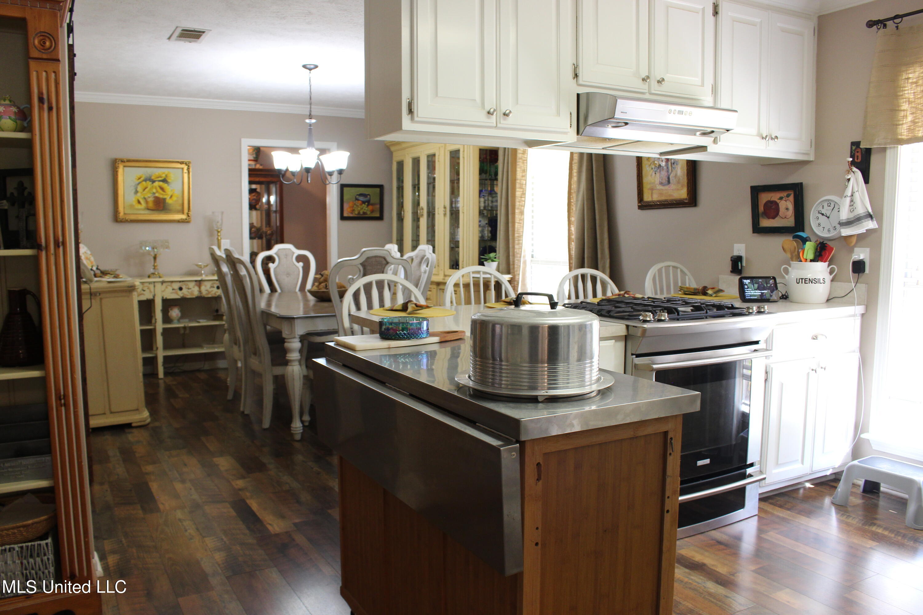 2230 Star Road Florence, MS 39073 - Photo 8 of 19 IMG_7511