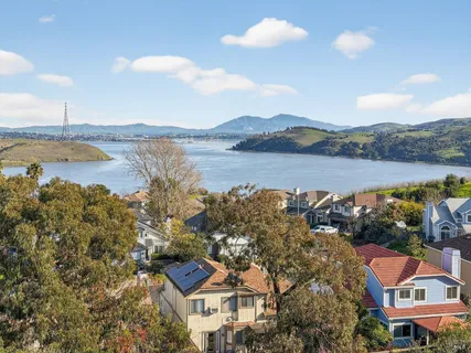 $355,000 | 1201 Glen Cove Parkway, Unit 1616, Vallejo, CA 94591