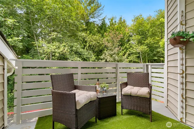 $284,950 | 801 Rainier Avenue North, Unit F331, Renton, WA 98057