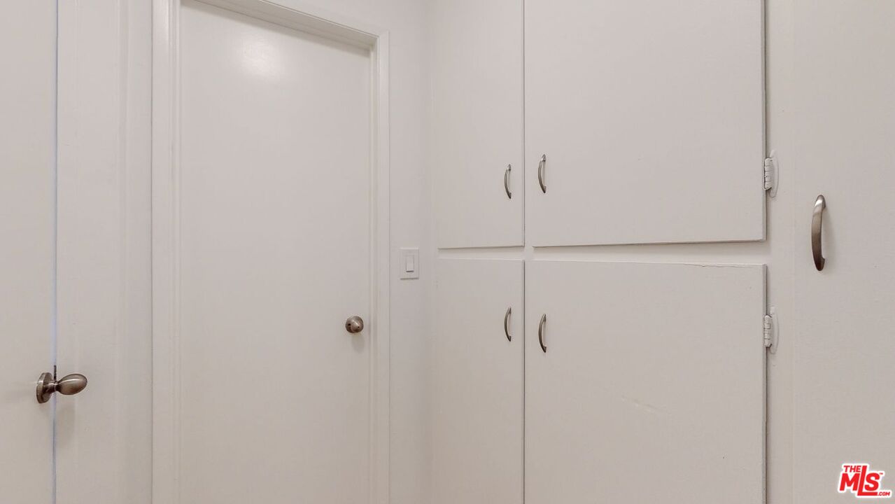 1827 Manning Avenue, Unit 6 Los Angeles, CA 90025 - Photo 12 of 22