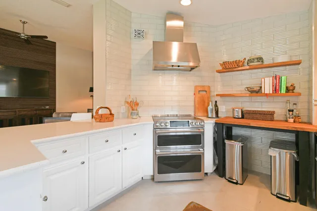 $485,000 | 9193 Southeast Retreat Drive, Hobe Sound, FL 33455