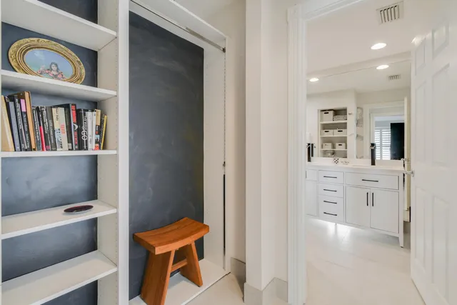 $485,000 | 9193 Southeast Retreat Drive, Hobe Sound, FL 33455