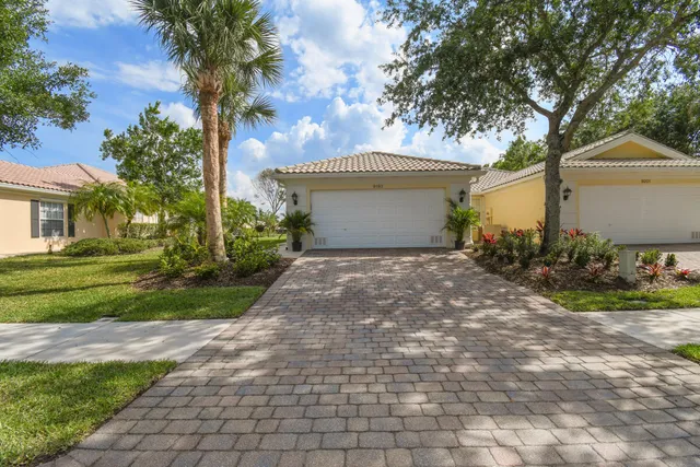$485,000 | 9193 Southeast Retreat Drive, Hobe Sound, FL 33455