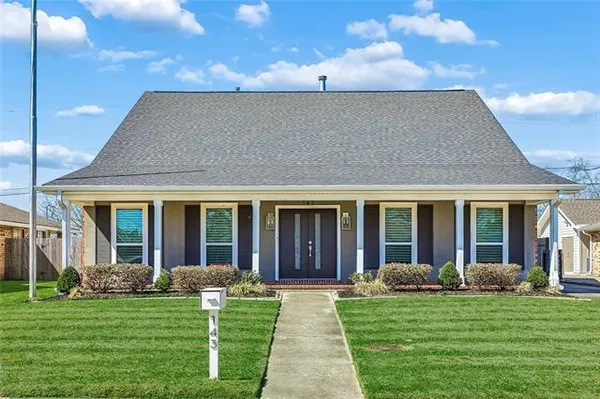 $348,500 | 143 Ormond Meadows Drive, Destrehan, LA 70047