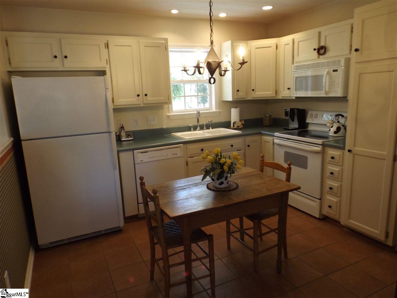 311 Fish Hawk Road Cleveland, SC 29635 - Photo 7 of 30 Gallery Image 7