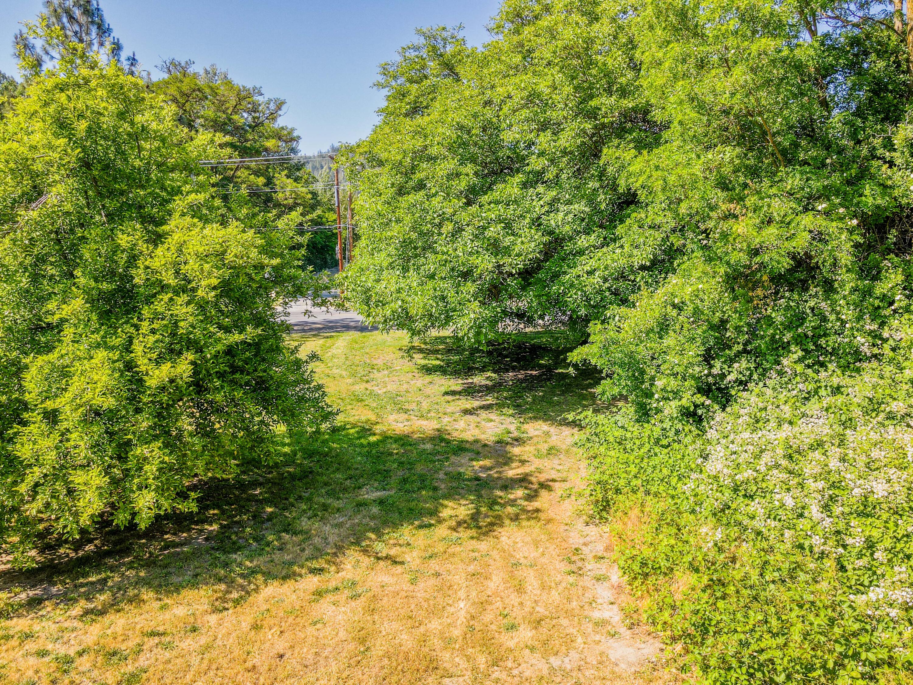 2087 Upper River Road Grants Pass, OR 97526 - Photo 43 of 47 37