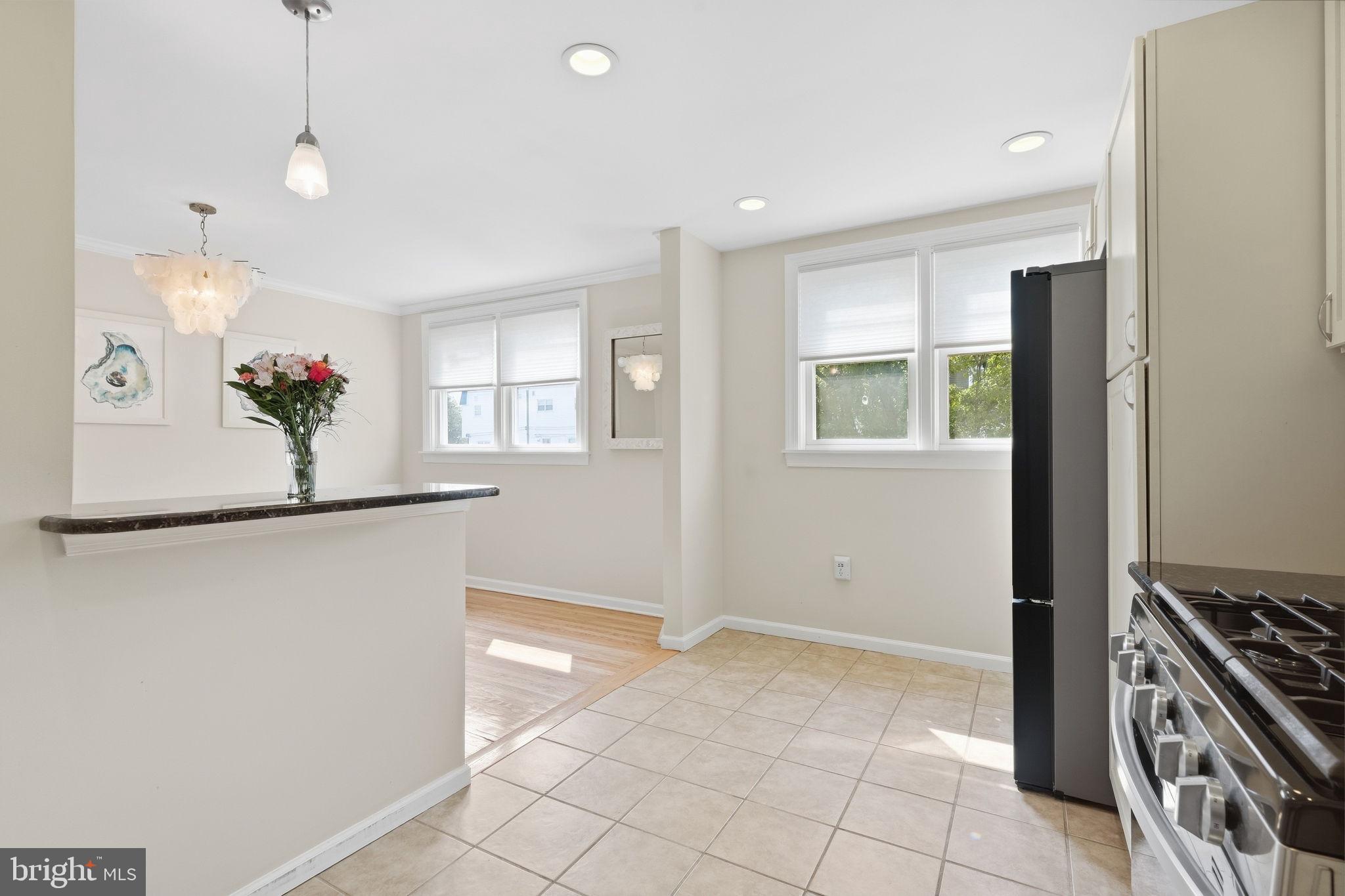 11753 Brandon Road Philadelphia, PA 19154 - Photo 7 of 36 Gallery Image 7