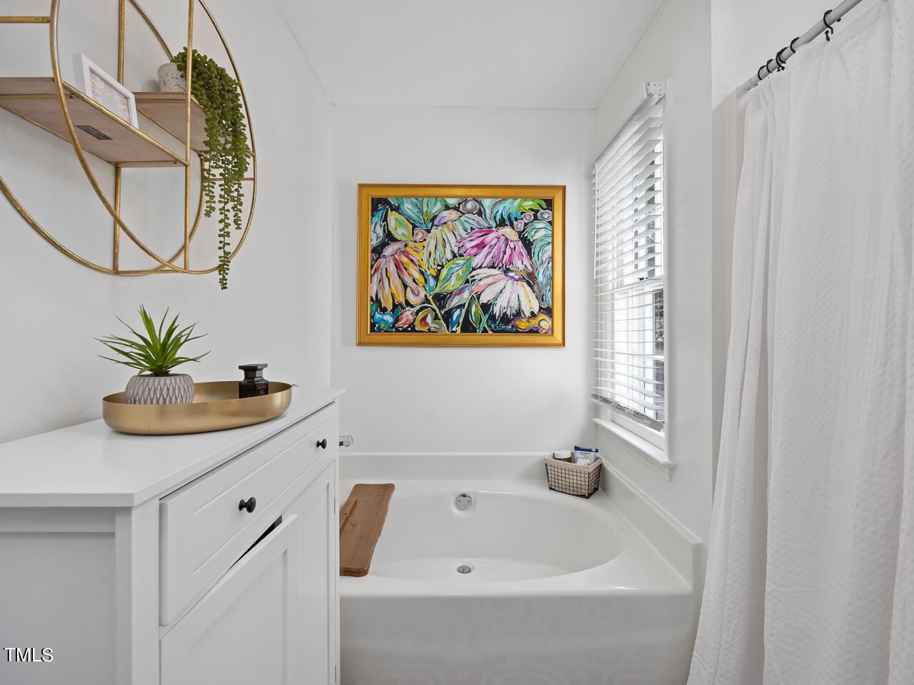 7105 Kinross Drive Raleigh, NC 27613 - Photo 17 of 30 7105-kinross-mls-17
