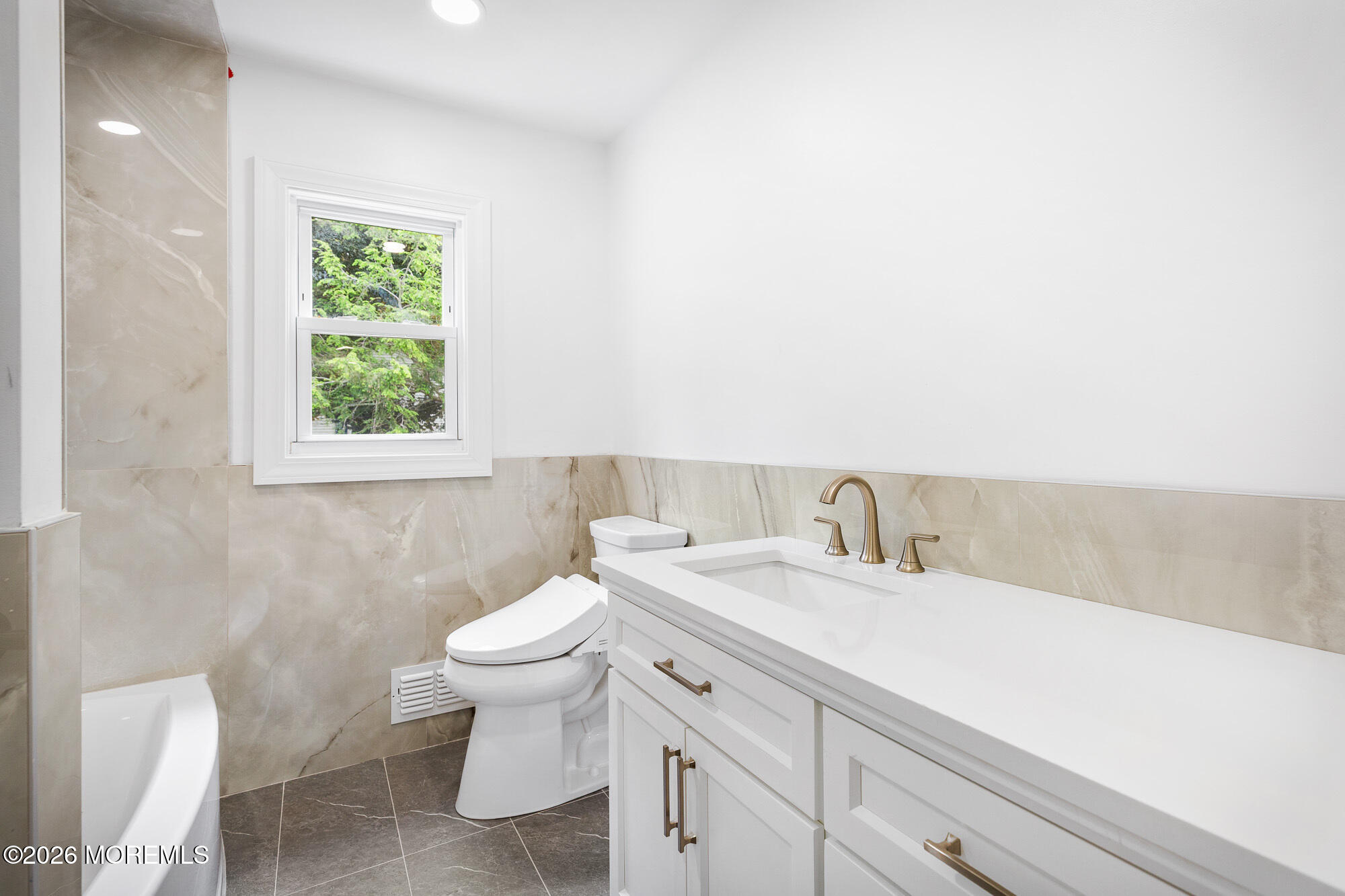 146 Bruce Road Red Bank, NJ 07701 - Photo 27 of 36 1