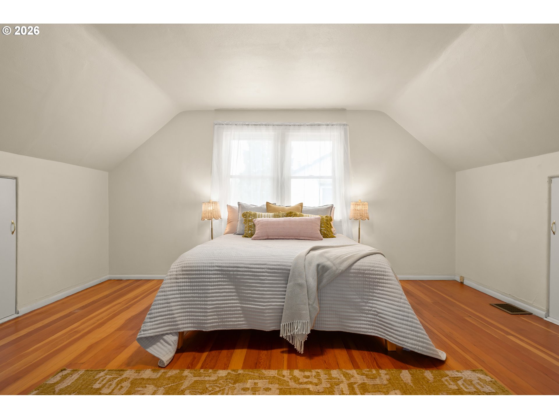 2661 Harris Street Eugene, OR 97405 - Photo 27 of 48 Bedroom, Primary