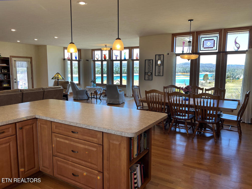 255 Sunset View Sharps Chapel, TN 37866 - Photo 20 of 59 255 Sunset View, Sunset Bay, Norris Lake