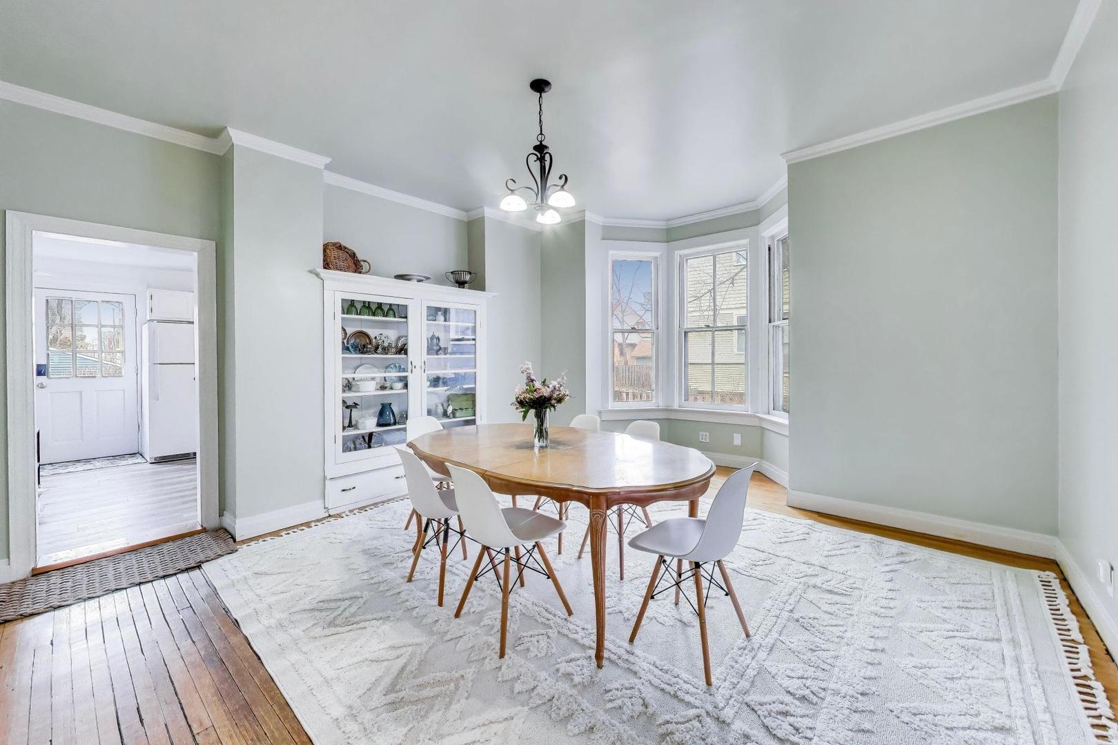 1315 Main Street Evanston, IL 60202 - Photo 14 of 59