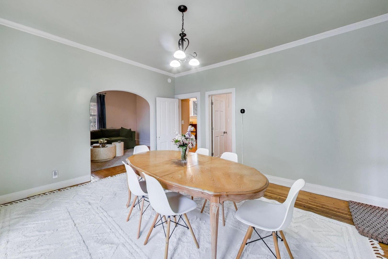 1315 Main Street Evanston, IL 60202 - Photo 15 of 59