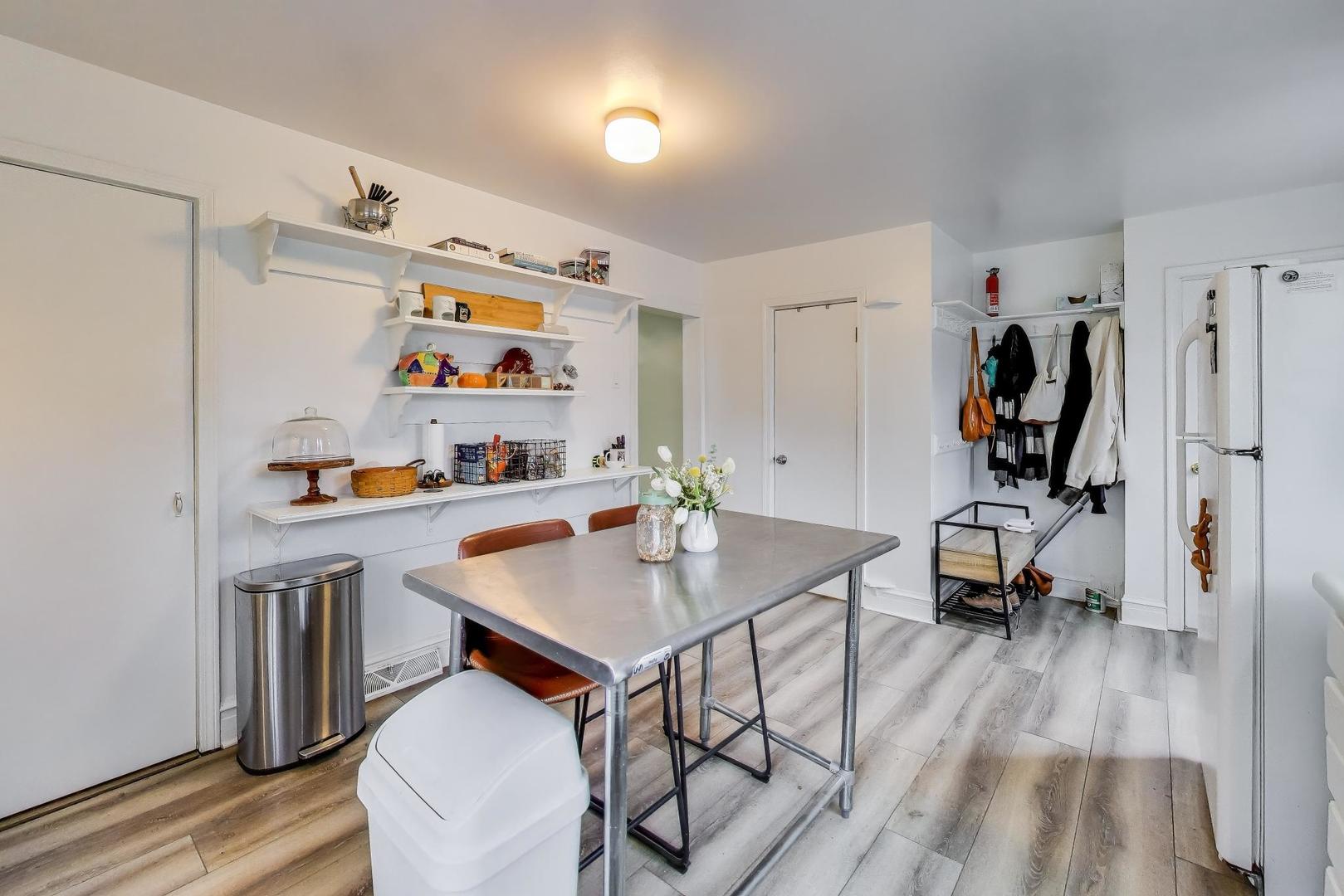 1315 Main Street Evanston, IL 60202 - Photo 18 of 59