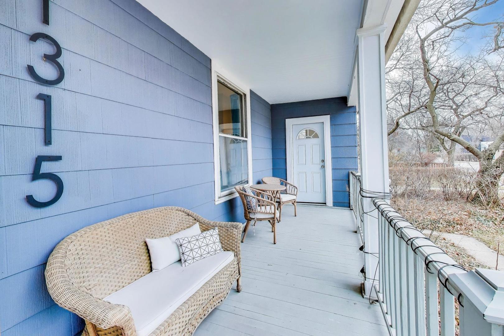 1315 Main Street Evanston, IL 60202 - Photo 4 of 59