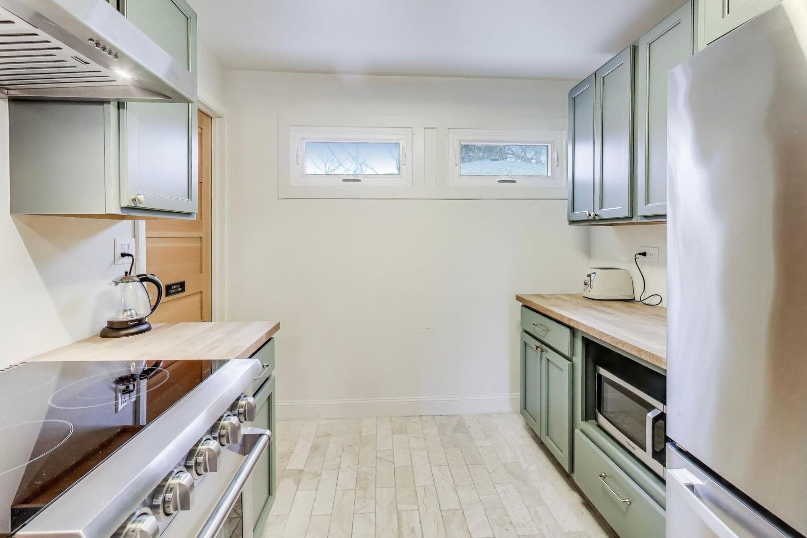 1315 Main Street Evanston, IL 60202 - Photo 50 of 59